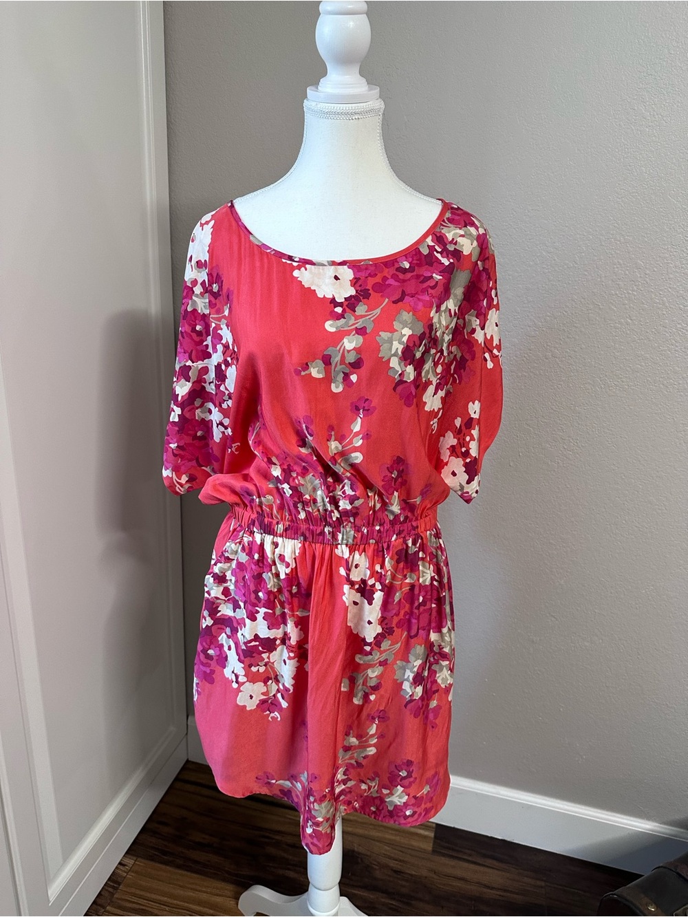 Express Coral Pink Floral Elastic-Waist Mini Dress